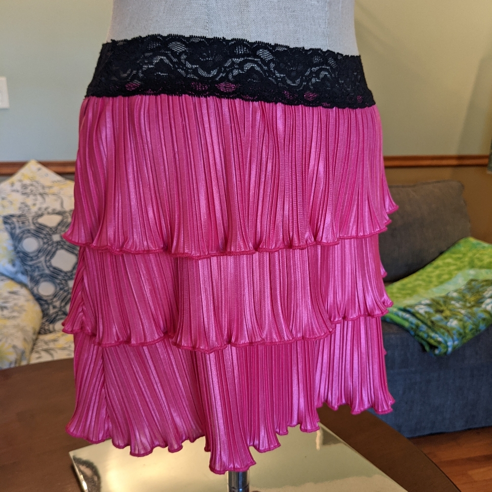 Forever 21 hot pink flapper skirt